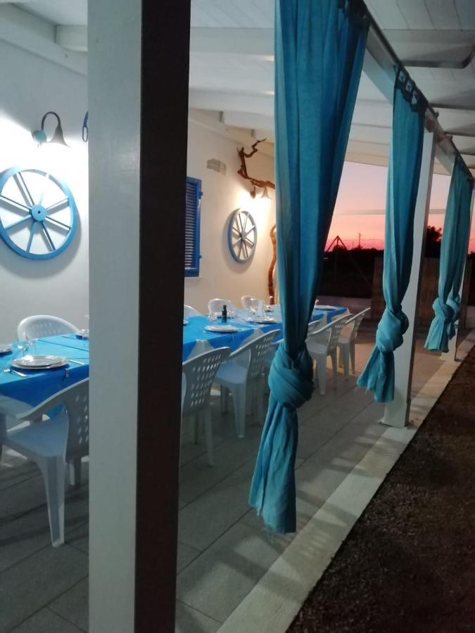 B&B And Home Restaurant La Casa Del Pescatore SantʼAnna Arresi Eksteriør bilde